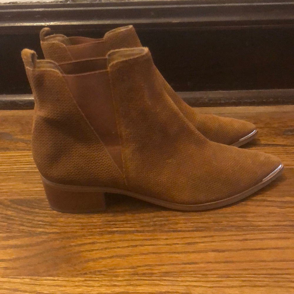 Marc Fisher Yale Pointy Toe Chelsea Bootie. Color cognac/ brown suede. Size 9M